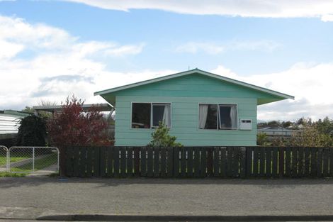 Photo of property in 17 River Road, Masterton, 5810