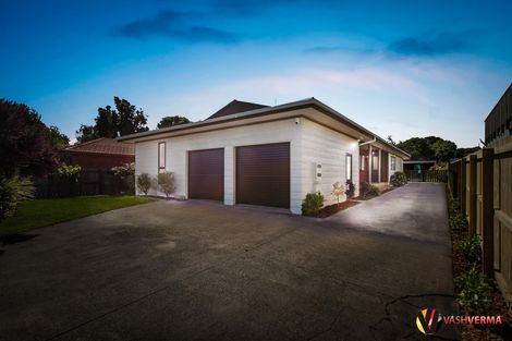 Photo of property in 29 Mcinnes Road, Weymouth, Auckland, 2103