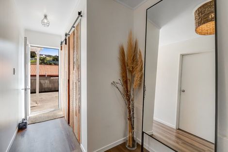 Photo of property in 55b Ferry Road, Arkles Bay, Whangaparaoa, 0932