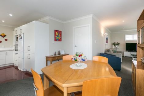 Photo of property in 80a Te Mata Road, Havelock North, 4130