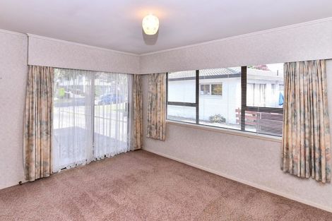 Photo of property in 22 Ashdown Place, Pahurehure, Papakura, 2113