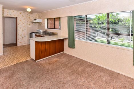 Photo of property in 22 Ashdown Place, Pahurehure, Papakura, 2113
