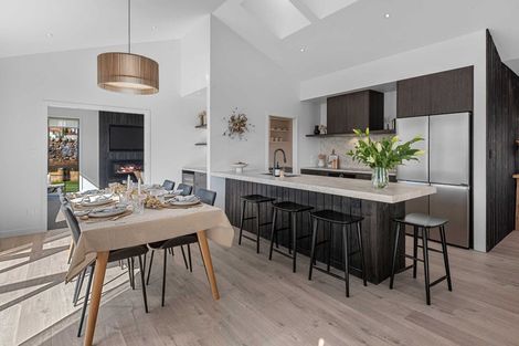 Photo of property in 1 Glenbervie Drive, Glenbervie, 0173