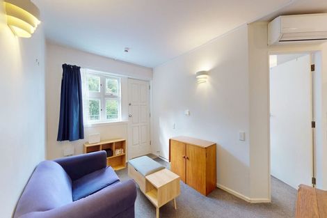 Photo of property in Parkland Flats, 3/51 Adams Terrace, Kelburn, Wellington, 6021