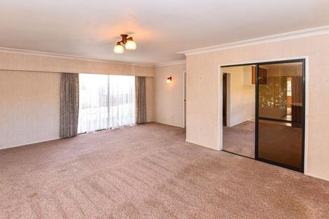 Photo of property in 22 Ashdown Place, Pahurehure, Papakura, 2113