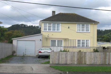 Photo of property in 82 Reynolds Street, Taita, Lower Hutt, 5011