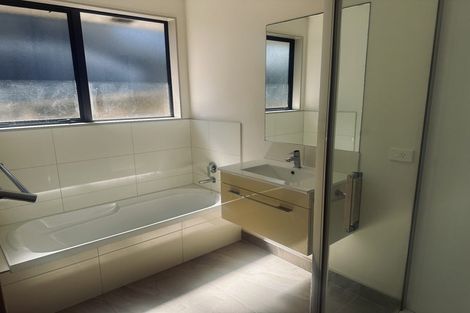 Photo of property in 4 Rooseville Mews, Pukekohe, 2120