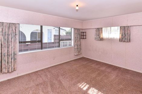 Photo of property in 22 Ashdown Place, Pahurehure, Papakura, 2113