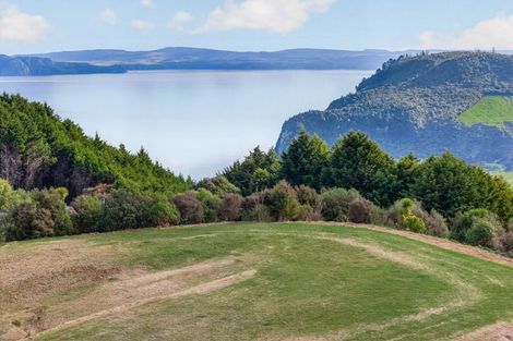 Photo of property in 108 Highland Drive, Acacia Bay, Taupo, 3385