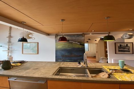 Photo of property in 241 The Esplanade, Petone, Lower Hutt, 5012