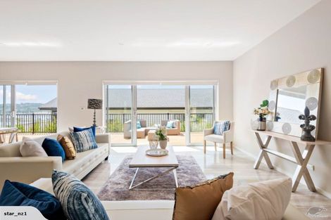 Photo of property in 18 Discovery Drive, Gulf Harbour, Whangaparaoa, 0930