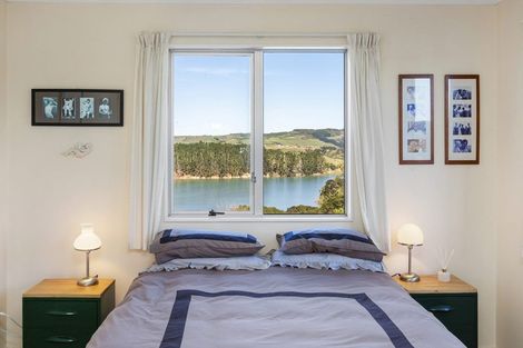 Photo of property in 4 Robertson Street, Raglan, 3225