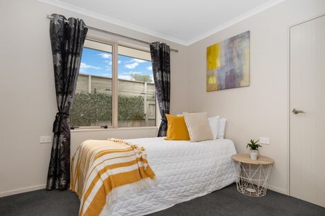 Photo of property in 208 Ballintoy Park Drive, Welcome Bay, Tauranga, 3175