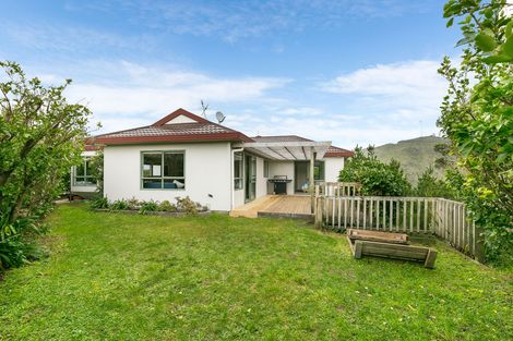 Photo of property in 8 Lingard Grove, Brooklyn, Wellington, 6021