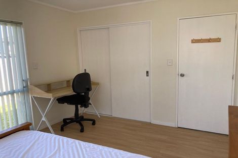 Photo of property in 55a Archibald Road, Kelston, Auckland, 0602