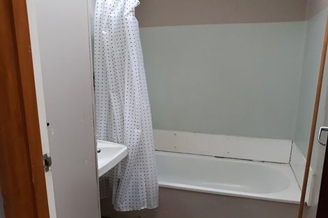 Photo of property in 17 Papakowhai Court, West End, Palmerston North, 4412