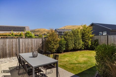 Photo of property in 52 Jack Hanley Drive, Jacks Point, Queenstown, 9371