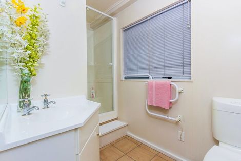 Photo of property in 5b Rosebank Road, Avondale, Auckland, 1026