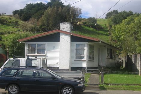 Photo of property in 23 George Street, Hikurangi, 0114