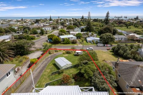 Photo of property in 54 Ngaio Street, Otaki Beach, Otaki, 5512