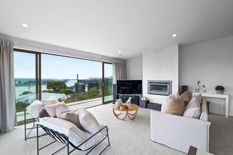 Photo of property in 320 Cannon Hill Crescent, Mount Pleasant, Christchurch, 8081