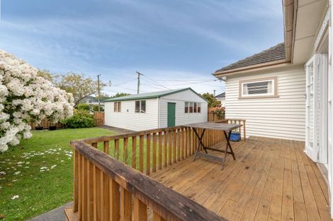Photo of property in 23 Kowhai Avenue, Ebdentown, Upper Hutt, 5018