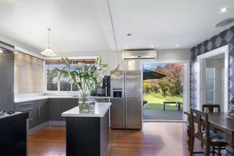 Photo of property in 40 Somerfield Street, Somerfield, Christchurch, 8024