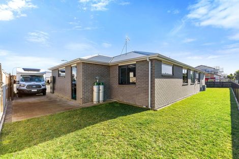 Photo of property in 42 Hinaki Street, Poike, Tauranga, 3112