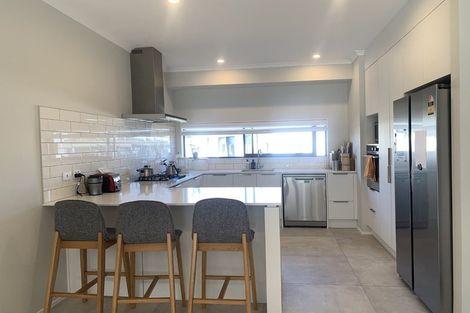Photo of property in 9 Roundel Crescent, Whenuapai, Auckland, 0618