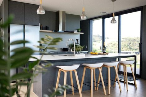 Photo of property in 7 Mason Rise, Tairua, 3508