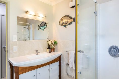 Photo of property in 41 Kinder Street, Acacia Bay, Taupo, 3330