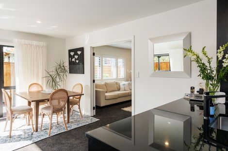 Photo of property in 21b Stewart Crescent, Hokowhitu, Palmerston North, 4410