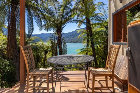 Photo of property in 606 Moetapu Bay Road, Moetapu Bay, Picton, 7282