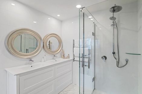 Photo of property in 4i/175 Hurstmere Road, Takapuna, Auckland, 0622