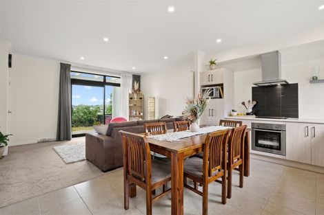 Photo of property in 6 Fermi Lane, Papakura, 2110