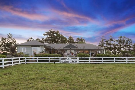 Photo of property in 270 Ireland Road, Waitoki, Kaukapakapa, 0871