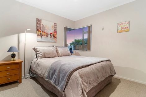 Photo of property in 6 Shaun Close, Papamoa Beach, Papamoa, 3118