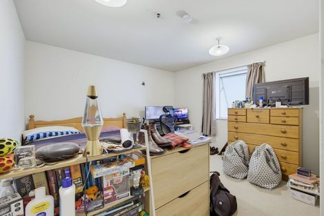 Photo of property in Elizabeth Street Chapel, 4/6 Elizabeth Street, Mount Victoria, Wellington, 6011