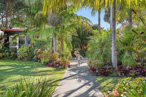 Photo of property in 12 Riverside Drive, Point Wells, 0986