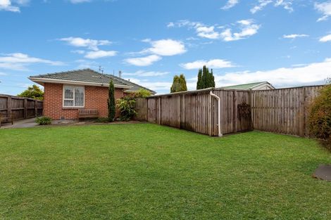 Photo of property in 64 Eureka Street, Aranui, Christchurch, 8061
