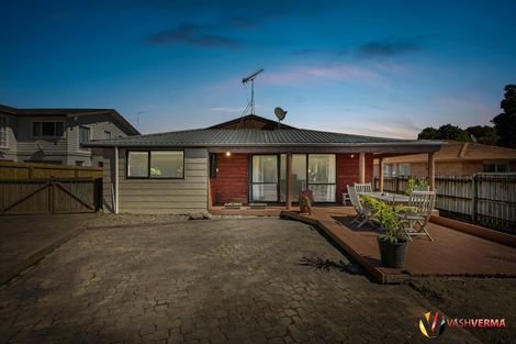 Photo of property in 29 Mcinnes Road, Weymouth, Auckland, 2103