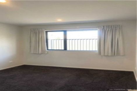 Photo of property in 10 Travertine Street, Cromwell, 9310