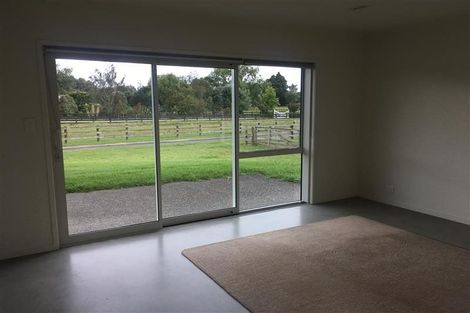 Photo of property in 14 Burberry Road, Karaka, Drury, 2578
