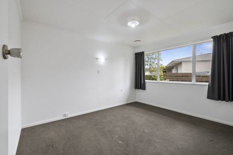 Photo of property in 28 Pinedale Parade, Milson, Palmerston North, 4414