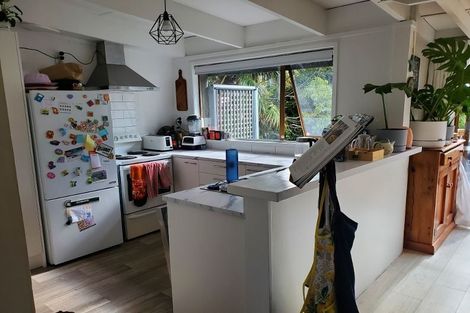 Photo of property in 2/11 Long Bay Drive, Torbay, Auckland, 0630