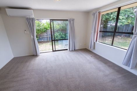 Photo of property in 2/121 Marlow Road, Aranui, Christchurch, 8061