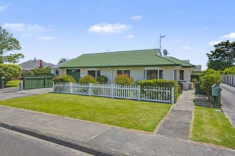 Photo of property in 4 Clark Street, Levin, 5510