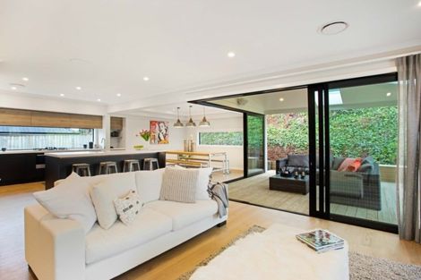 Photo of property in 31 Colonial Drive, Silverdale, 0932