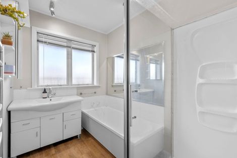 Photo of property in 33 Brynley Street, Hornby, Christchurch, 8042