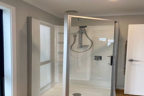 Photo of property in 18 Cynisca Crescent, Wallaceville, Upper Hutt, 5018